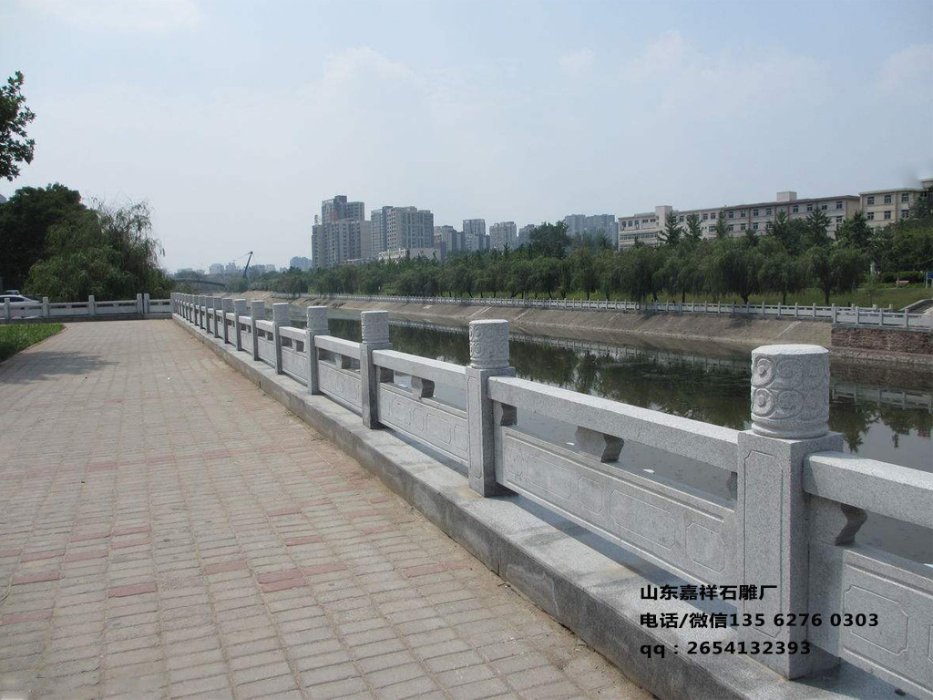 石頭護(hù)欄圖片